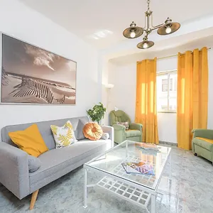 https://wintowinrentals-ubicacion-fabulosa-completo-apartamento.hotelsinnerja.org
